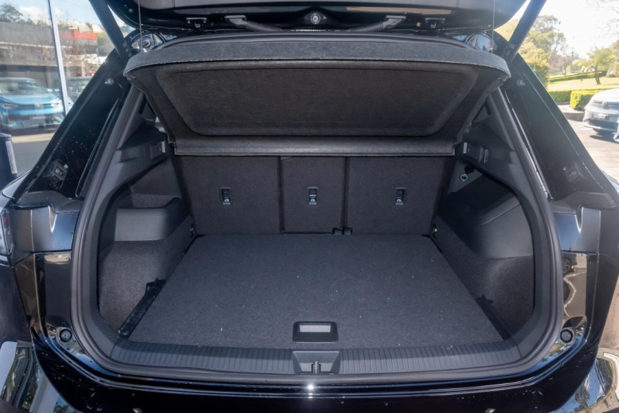 2026 Volkswagen Tiguan CT 195TSI R-Line SUV Image 10