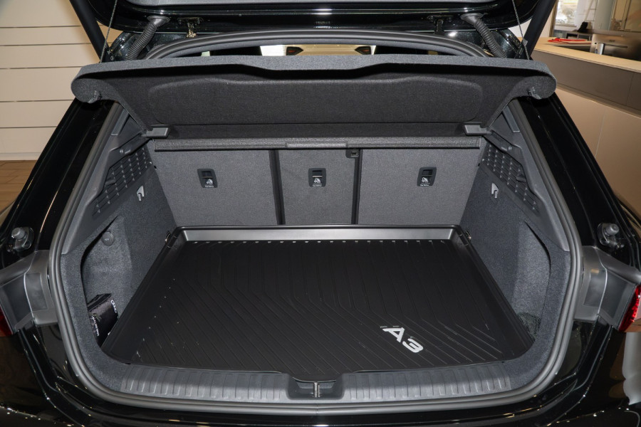 2025 Audi RS 3 GY  Hatch