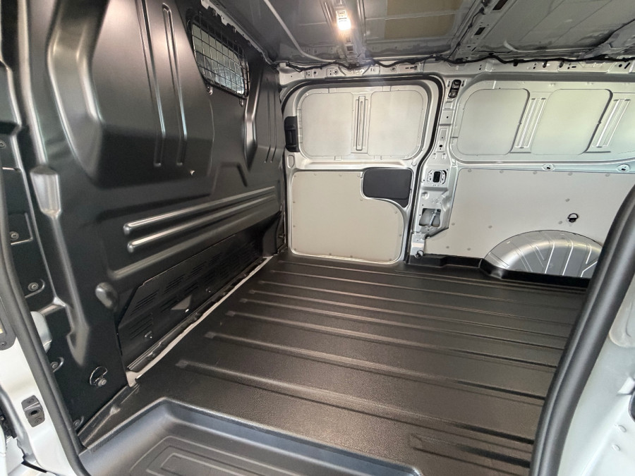 2026 MY26.5 Ford Transit Custom AV Trail LWB Van Image 16