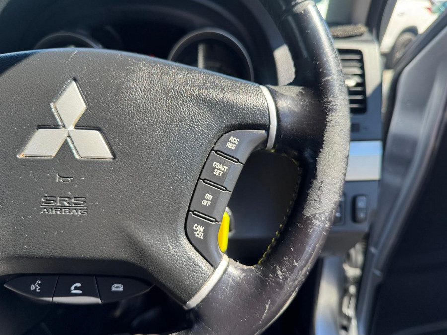 2010 Mitsubishi Pajero NT GLX SUV Image 22