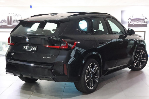 2026 BMW X1 U11 xDrive20i M Sport SUV image 4