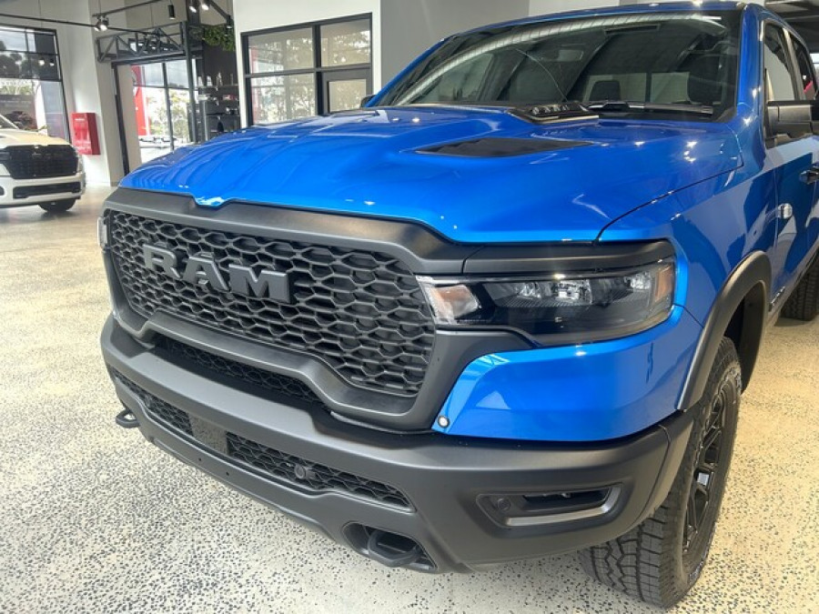 2025 Ram 1500 DT6X9821W.25 2025 Ute Image 6