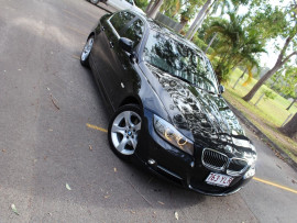 2011 BMW 320d E9 Lifestyle Sedan