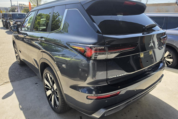 2026 MY25 Mitsubishi Outlander ZM Aspire SUV Image 7