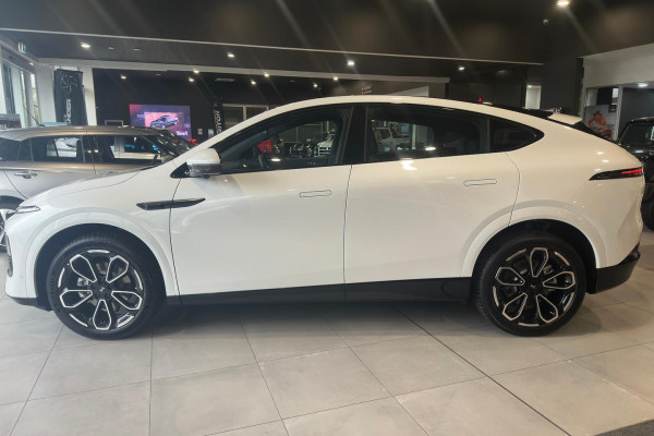 2026 XPeng G6  Long Range SUV Image 5