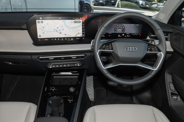 2025 Audi Q3 F3 TFSI 110kW SUV image 7