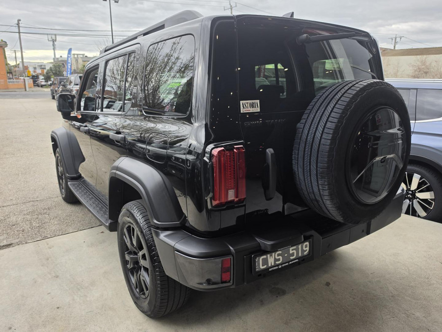 2023 GWM Tank 300 P01 Ultra SUV Image 6
