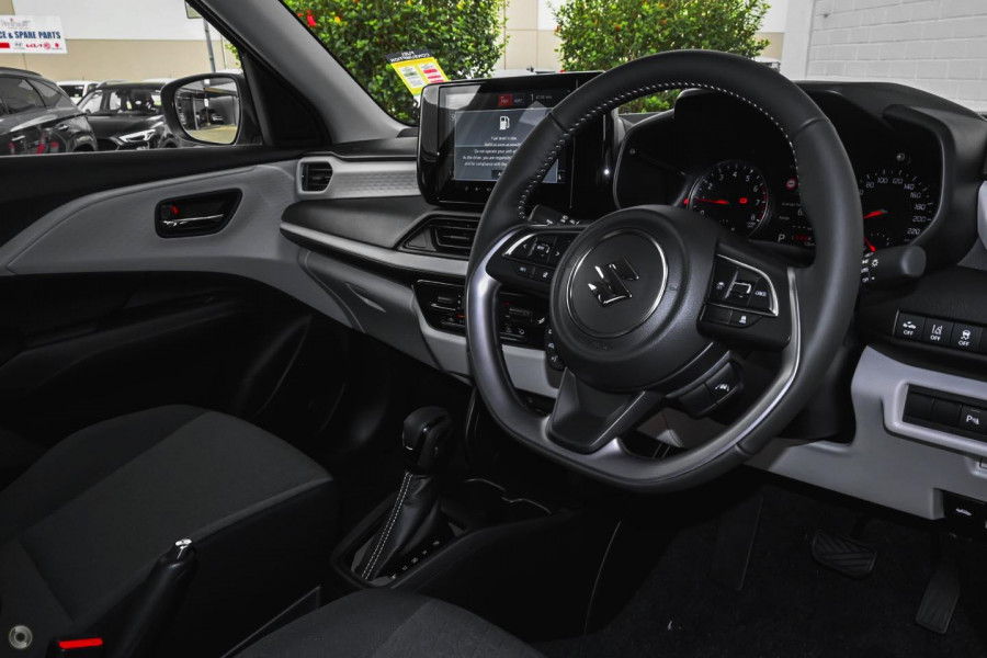 2026 Suzuki Swift UZ Hybrid Plus Hatch Image 6