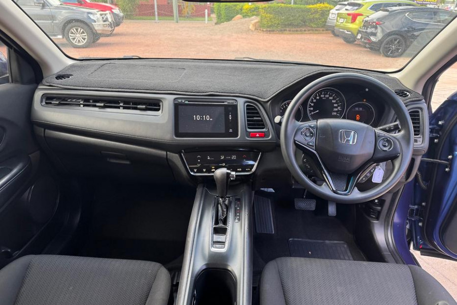 2016 Honda HR-V VTi SUV Image 11