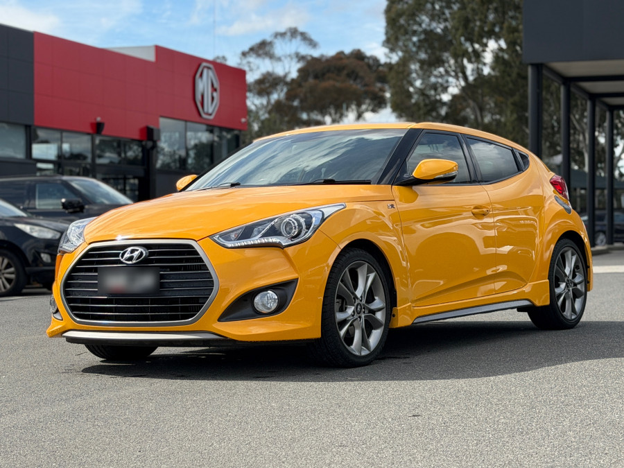 2016 Hyundai Veloster FS5 Series II SR Turbo Hatch Image 12