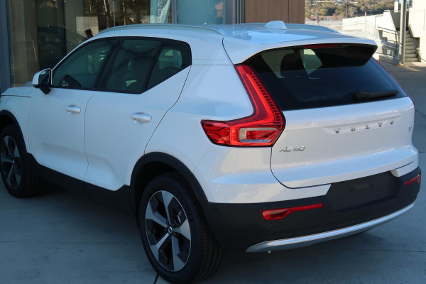 2025 MY26 Volvo XC40 XZ Plus B4 SUV Image 3