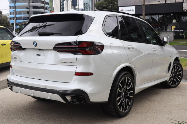 2025 BMW X5 G05 LCI xDrive30d M Sport SUV image 7