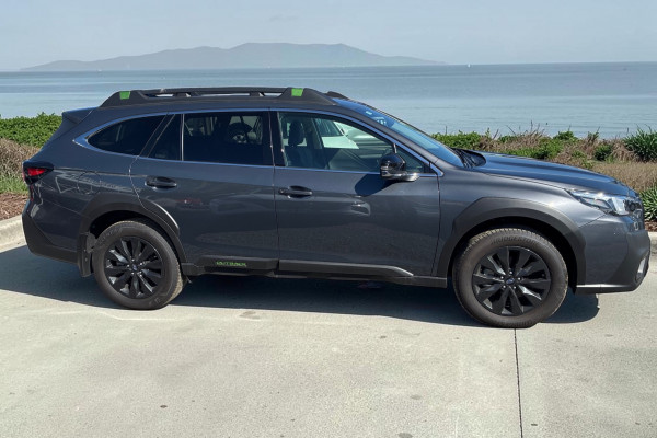 2025 Subaru Outback 6GEN AWD Sport XT SUV Image 2