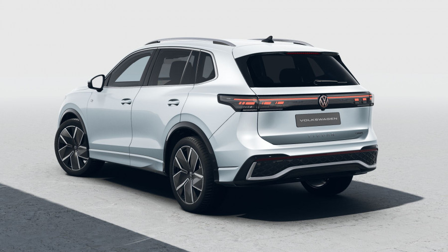 2026 Volkswagen Tiguan CT 195TSI R-Line SUV Image 3