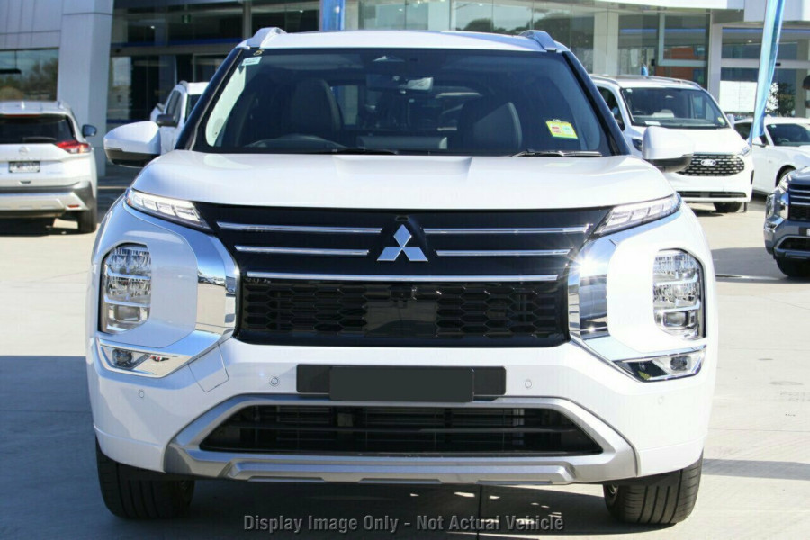 2025 Mitsubishi Outlander ZM Exceed SUV Image 17