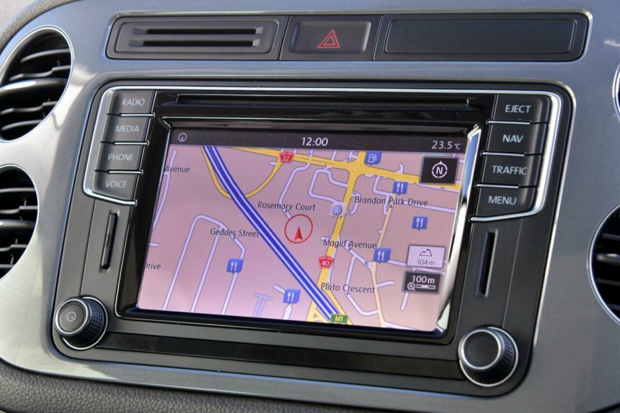 2015 MY16 Volkswagen Tiguan 5N 132TSI SUV Image 14