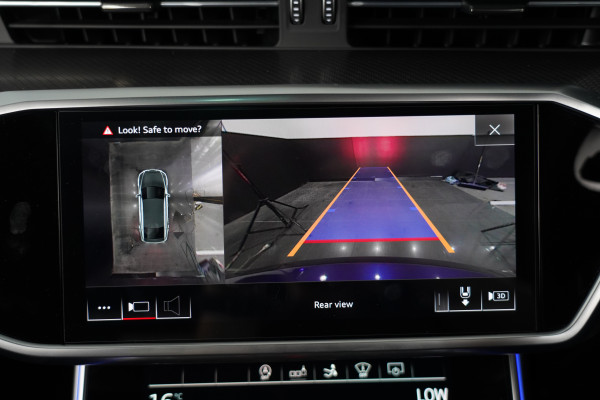 2020 Audi RS7 Quattro Hatch Image 38
