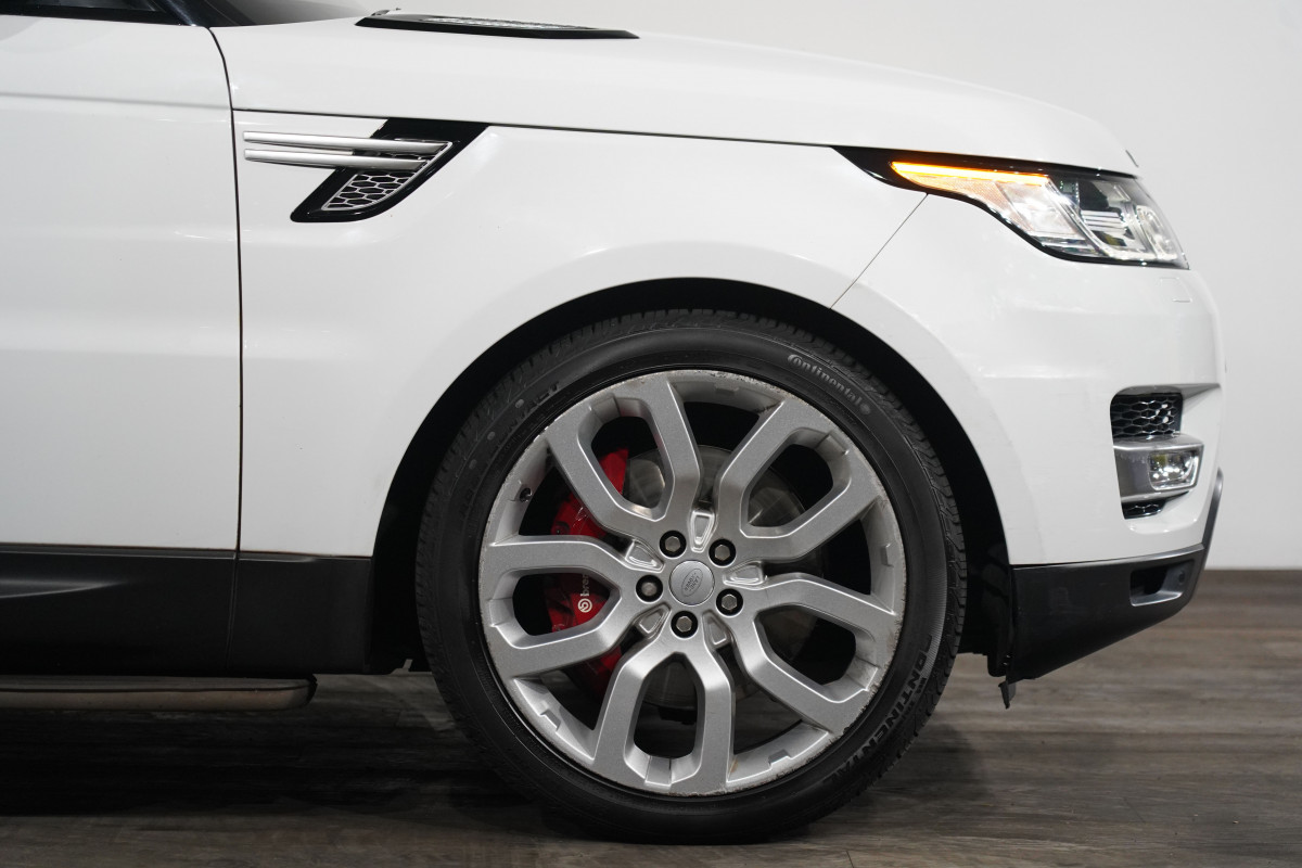 2015 Land Rover Range Rover Sport Sdv8 Hse Dynamic SUV Image 5