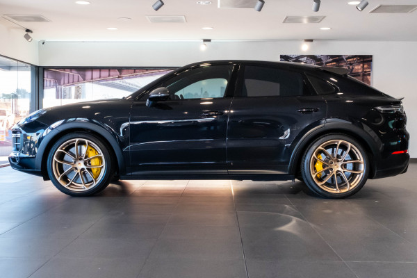 2022 Porsche Cayenne Turbo GT Coupe