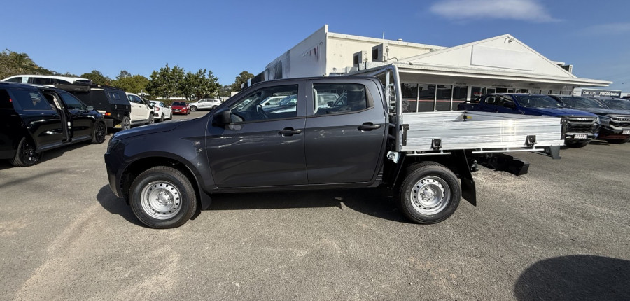 2025 MY25.5 Isuzu D-MAX RG SX High Ride Cab Chassis Image 7