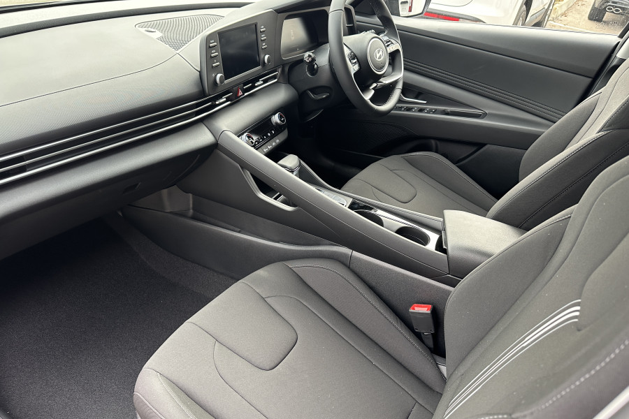 2025 MY24 Hyundai i30 CN7.V2 Hybrid Sedan Image 17