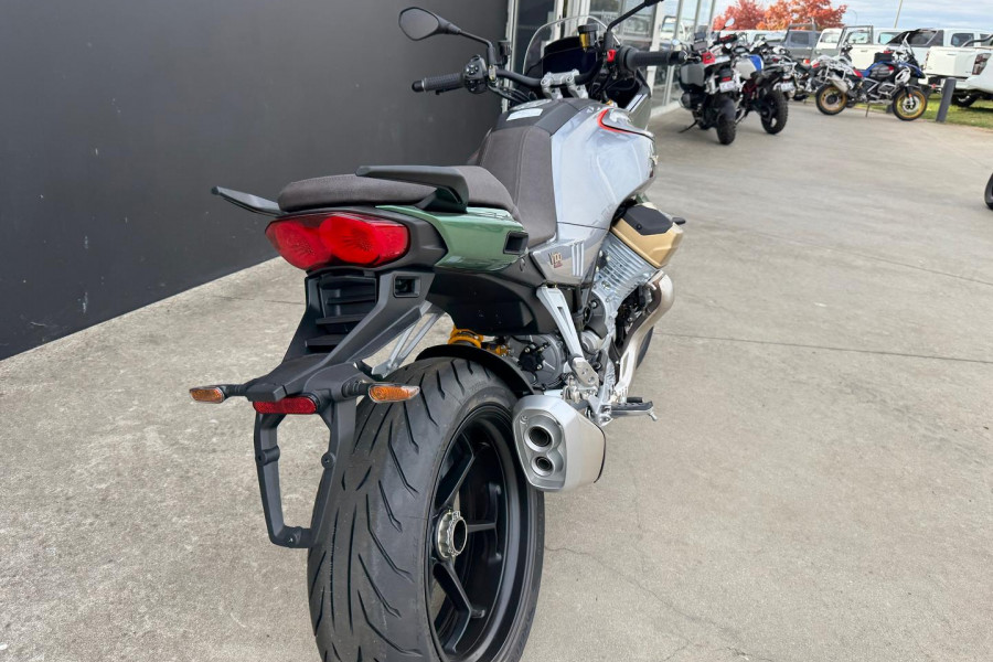 2023 Moto Guzzi V100 Mandello S V100 Image 8