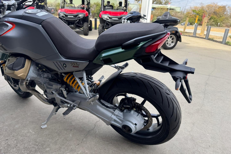 2023 Moto Guzzi V100 Mandello S V100 Image 11