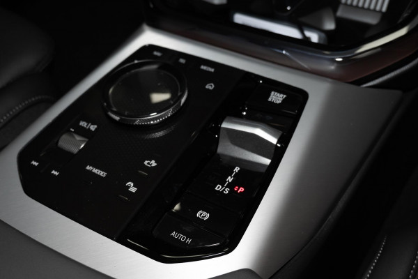 2026 BMW X3 G45 20 xDrive SUV image 13