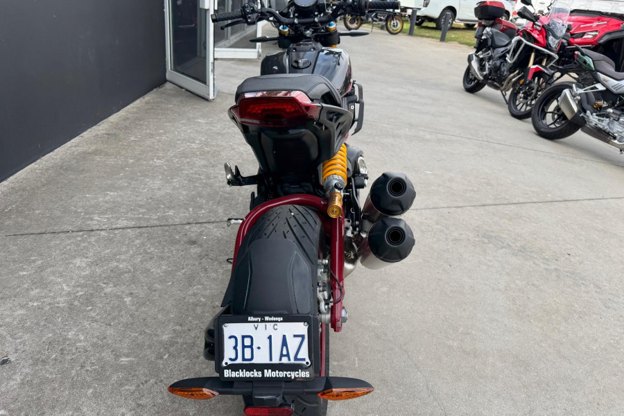 2024 MY23 Indian FTR 1200 R Carbon FTR Image 8
