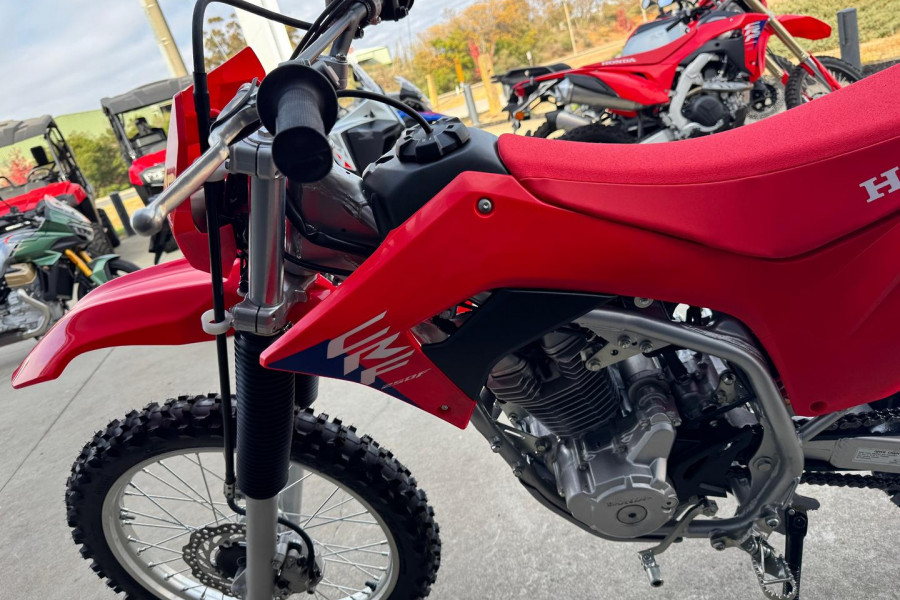 2025 MY24 Honda CRF250F CRF Image 10