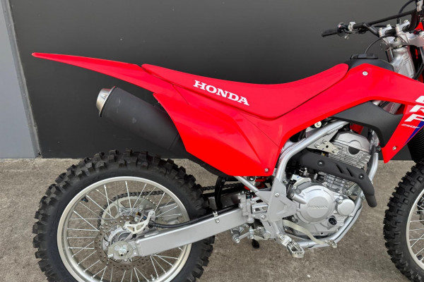 2025 MY24 Honda CRF250F CRF Image 5