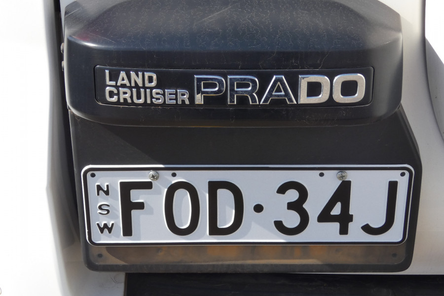 2023 Toyota LandCruiser Prado GDJ150R GXL SUV Image 6