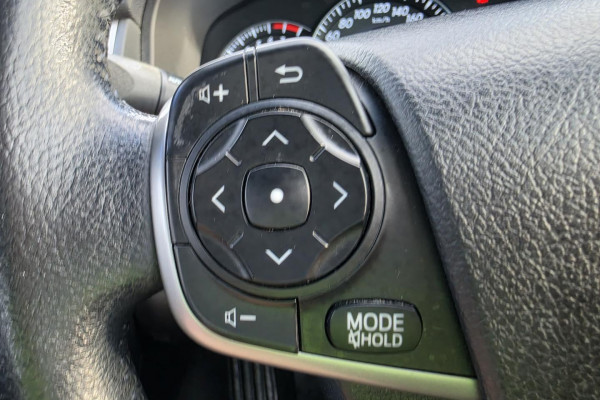 2014 Toyota Aurion GSV50R Presara Sedan Image 26