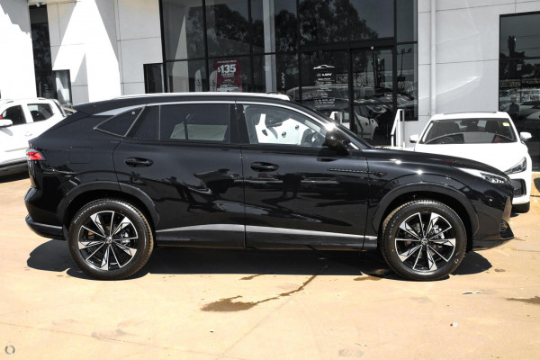 2026 MY25 MG HS AS33 Essence SUV Image 6
