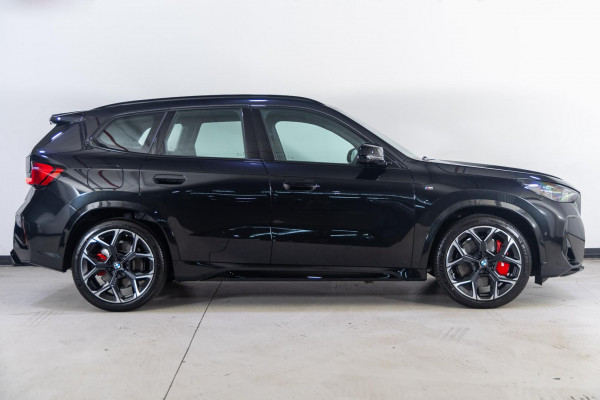 2025 BMW X1 U11 M35i xDrive SUV image 3
