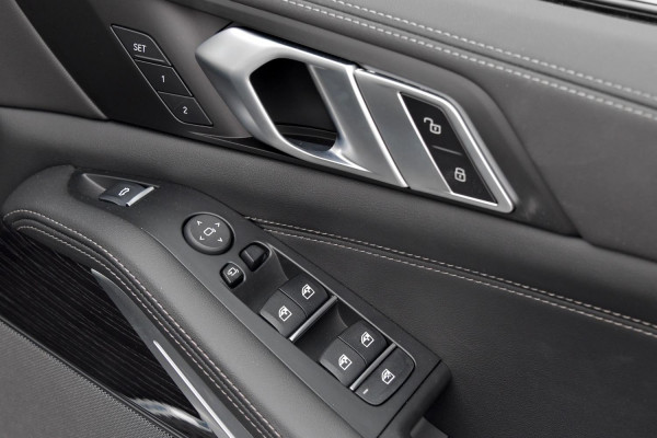 2025 BMW X5 G05 LCI xDrive30d M Sport SUV image 19