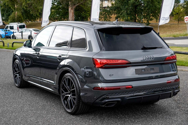 2026 Audi Q7 4M TDI 210kW S line SUV image 5