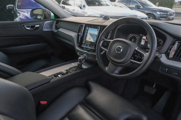 2020 Volvo XC60 UZ T5 SUV Image 7