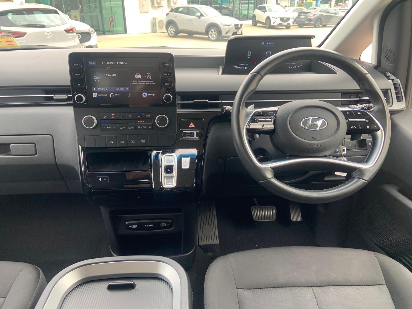 2022 MY23 Hyundai Staria US4.V2  People Mover Image 16