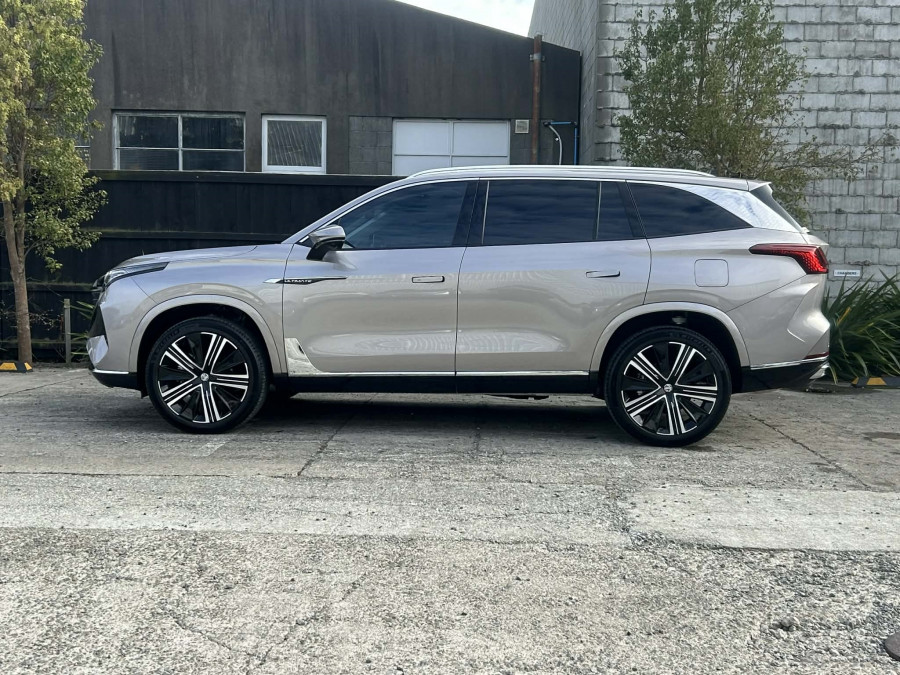 2026 MG QS Essence SUV Image 6