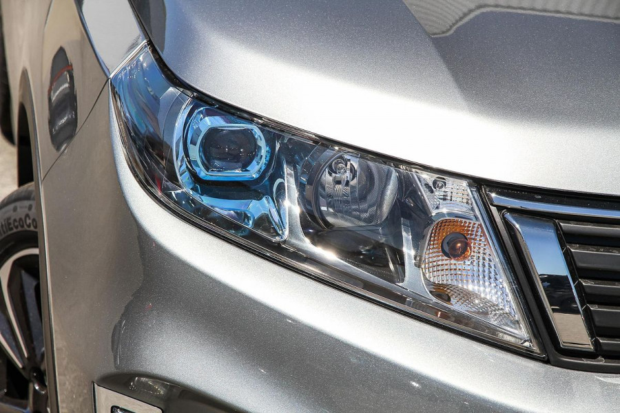 2023 Suzuki Vitara LY Series II Turbo SUV Image 6