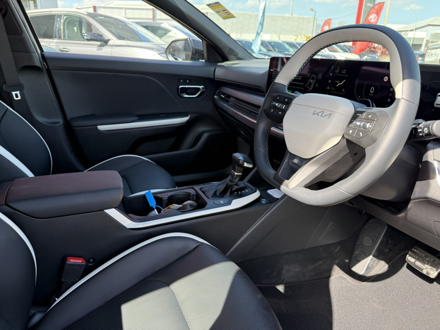 2025 MY26 Kia K4 CL4m GT-Line Hatch Image 18