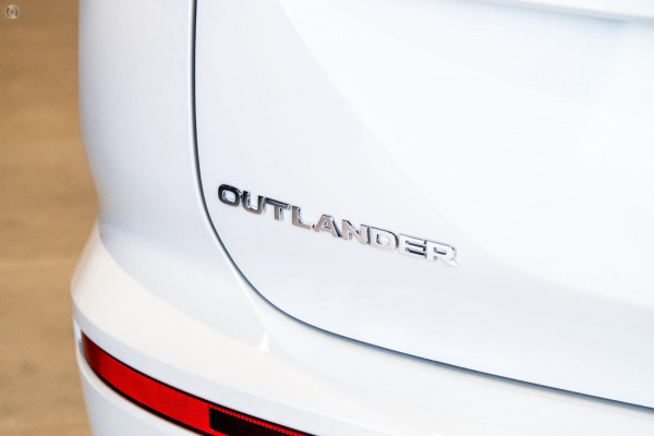 2025 Mitsubishi Outlander ZM Aspire SUV Image 9