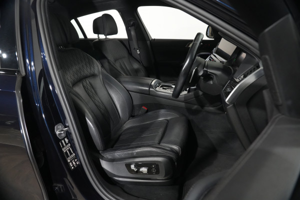 2022 BMW X6 xDrive30d M Sport Coupe Image 30
