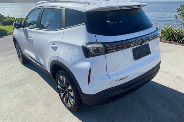 2026 Chery Tiggo 4  Ultimate SUV Image 3