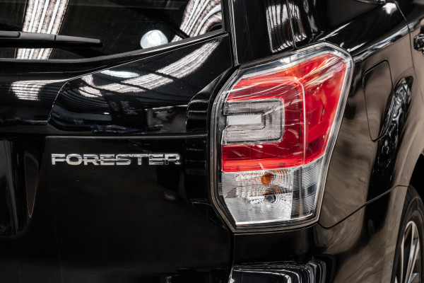 2017 Subaru Forester S4 2.5i-S SUV image 21