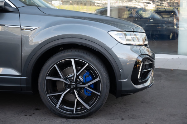 2025 Volkswagen T-Roc D11 R SUV image 23