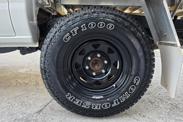 2014 Nissan Navara D22 ST-R Ute Image 13
