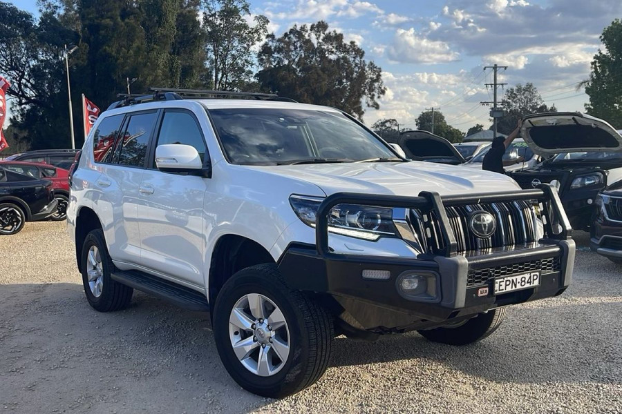 2021 Toyota LandCruiser Prado GDJ150R GXL SUV Image 1