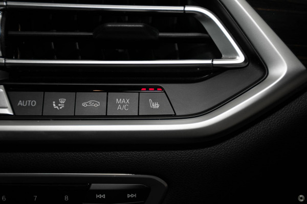 2021 BMW X5 G05 xDrive40i M Sport SUV image 21